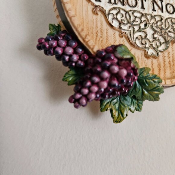 Kurt S. Adler “Pinot Noir” Wine Ornament 3” – Perfect Vintage - Picture 5 of 7